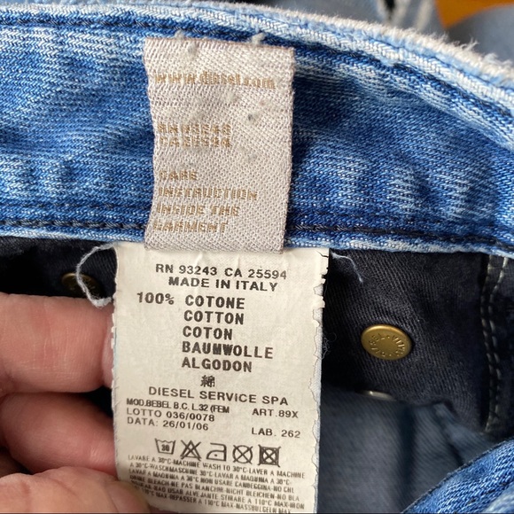 DIESEL CUTOFF JEANS - Picture 12 of 12